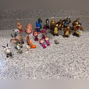 Masha & Bear Figure Set